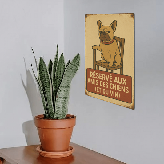 Plaque en métal - Bouledogue - Réservé