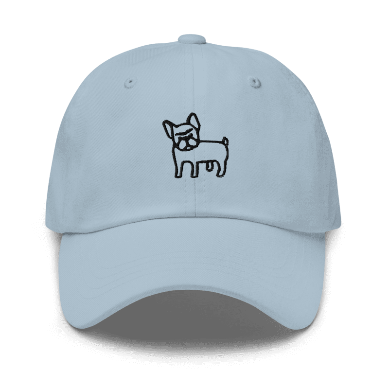 Casquette boubou debout